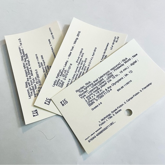 Lot of Approximately 50 Card Catalog Cards - Picture 6 of 6